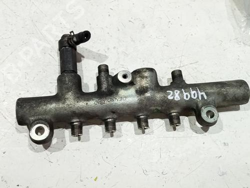 Used Injection rail MAZDA 6 Saloon (GG) 2.0 DI (GG14) (136 hp) 27310683