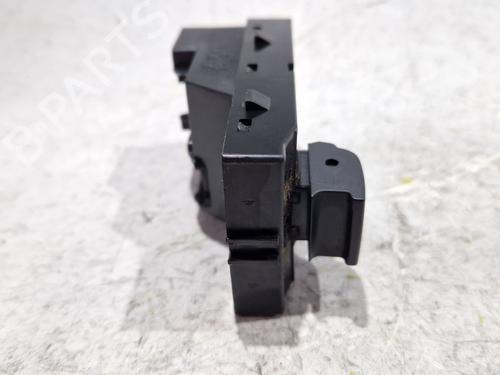 Right front window switch OPEL ZAFIRA TOURER C VAN (P12) 2.0 CDTi (75) | BP30368794I26