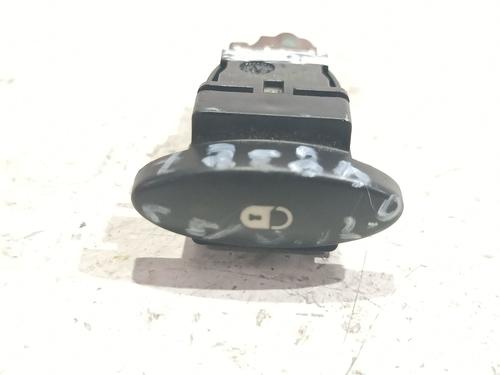 switch-citroen-c5-i-dc_-2001-2002-2003-2004-2005-40220784 main image