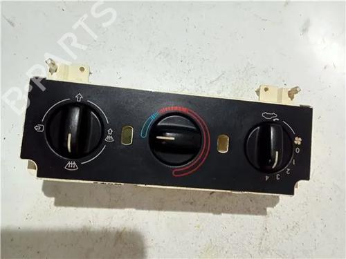 Used Climate control PEUGEOT 306 Hatchback (7A, 7C, N3, N5) 1.8 16V (110 hp) 23929163
