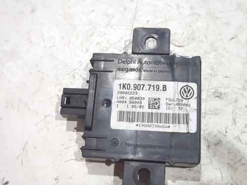 Used Electronic module VW GOLF V (1K1) 1.9 TDI 4motion (105 hp) 26682462