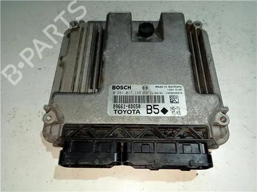 Elektronische module TOYOTA YARIS (_P13_) 1.3 (NSP130_, NSP130) (99 hp) 23916649