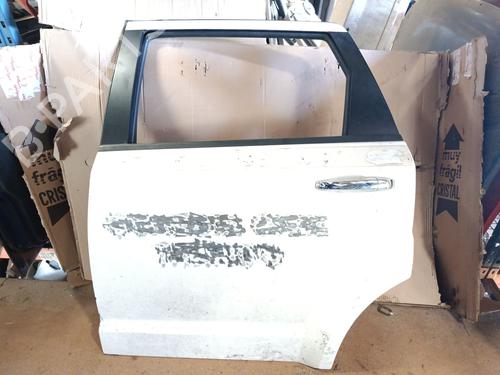 Used Left rear door Left rear door 38952665 38952665