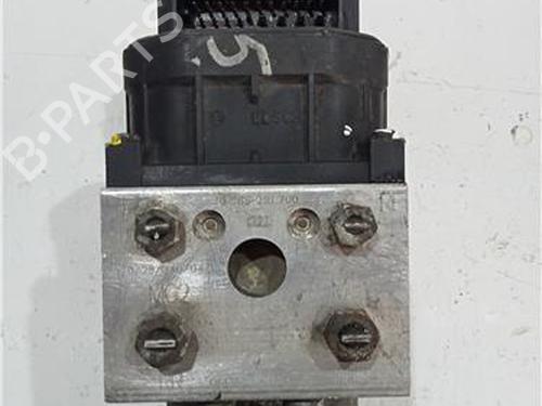Used ABS pump FORD MONDEO III Saloon (B4Y) 2.0 16V (146 hp) 23920367
