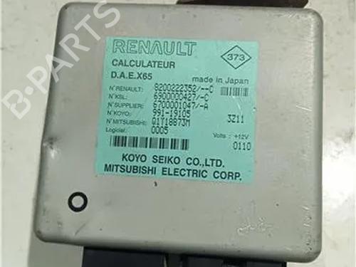 Elektronische module RENAULT CLIO II (BB_, CB_) 1.5 dCi (B/CB08) (82 hp) 23927601
