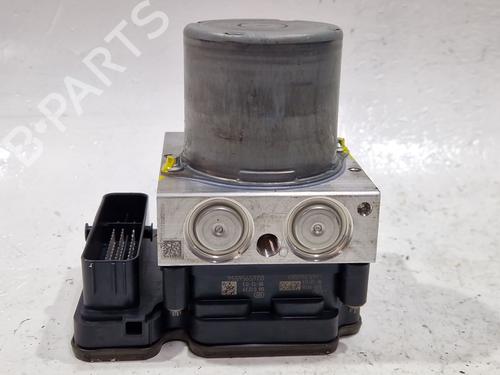 Używane Pompa ABS VOLVO XC40 (536) T3 (156 hp) 30656293