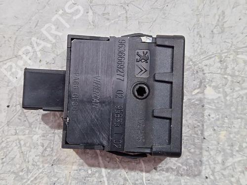 Headlight adjuster motor PEUGEOT 308 I (4A_, 4C_) 1.6 HDi | BP29519032E19 