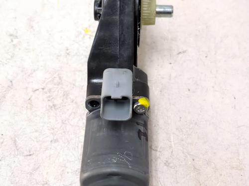 Left rear window motor HYUNDAI i30 (FD) 1.6 CRDi | BP26207458E23 
