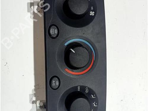 Used Climate control JEEP CHEROKEE (KJ) 2.8 CRD 4x4 (163 hp) 23931830
