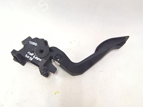 Used Pedal FIAT 500X (334_) 1.6 D Multijet (334AXA1B, 334AXA11) (120 hp) 25017771