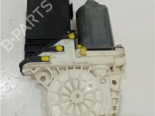 Used Left front window motor VW GOLF IV (1J1) 1.4 16V (75 hp) 23912284