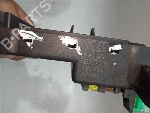 Fuse box OPEL VECTRA C (Z02) 1.9 CDTI (F69) | BP23917304E1 - Image 4