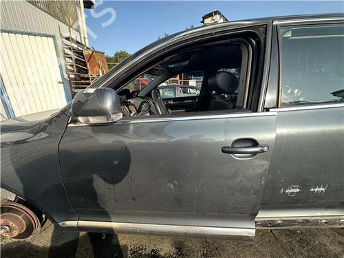 Used Left front door VW TOUAREG (7LA, 7L6, 7L7) 3.0 V6 TDI (225 hp) 23909927