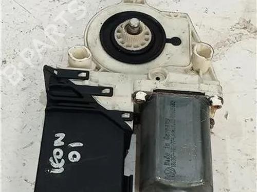 Left front window motor SEAT LEON (1M1) 1.9 TDI | BP23911989E21