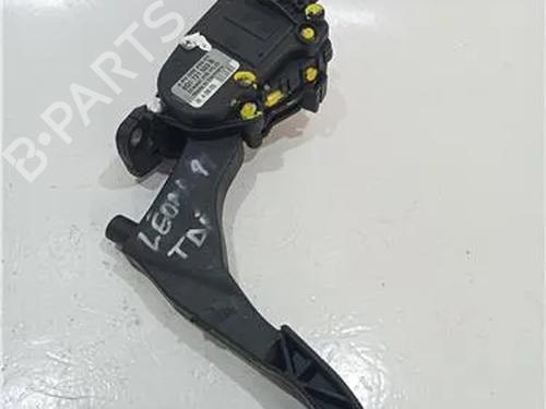 Used Pedal SEAT LEON (1M1) 1.9 TDI (110 hp) 23912274