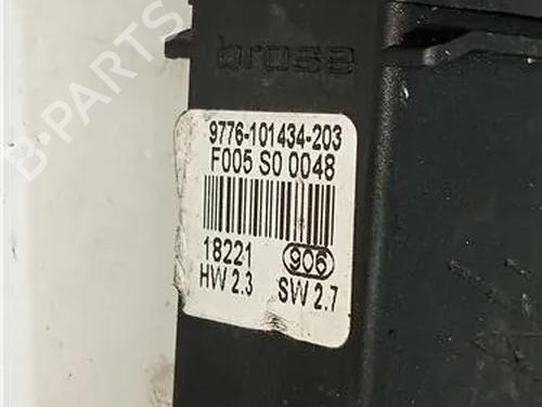 Rudehejsemotor forskærm højre VW GOLF IV (1J1) 1.4 16V | BP23912383E20 