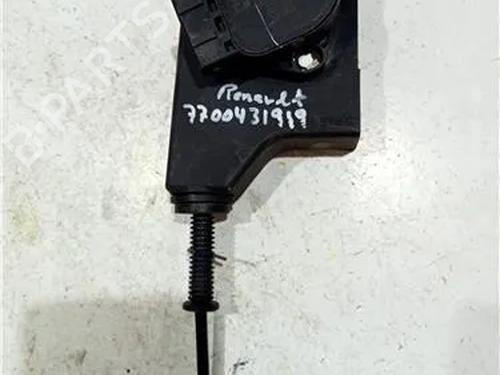Used Pedal RENAULT GRAND SCÉNIC II (JM0/1_) 1.9 dCi (JM0G, JM12, JM1G, JM2C) (120 hp) 23929701