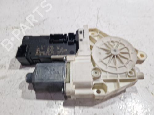 Used Left front window motor Left front window motor PEUGEOT 407 SW (6E_, 6D_) 2.0 HDi 135 (136 hp) 35785509 35785509