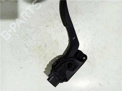 Pédale FORD FIESTA IV (JA_, JB_) 1.0 i (65 hp) 23929260