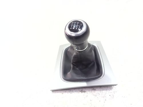 Used Shift knob Shift knob 39097498 39097498