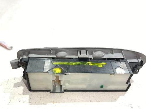 Left front window switch NISSAN ALMERA II (N16) 2.2 dCi | BP40228589I27 - Image 5