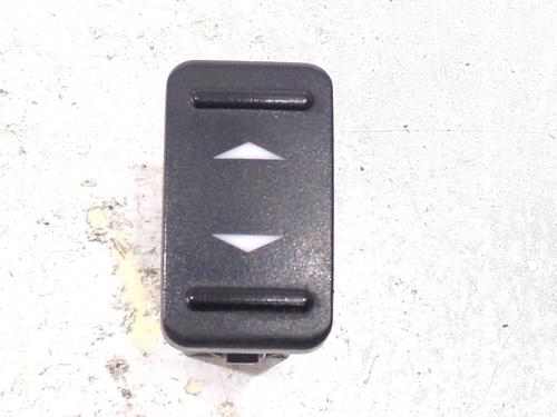 Używane Przełącznik szyby tylnej prawej FORD MONDEO IV (BA7) 1.8 TDCi (125 hp) 30937154
