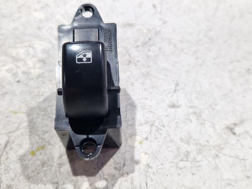 Right front window switch CHEVROLET REZZO MPV (U100) 1.6 | BP30533535I26