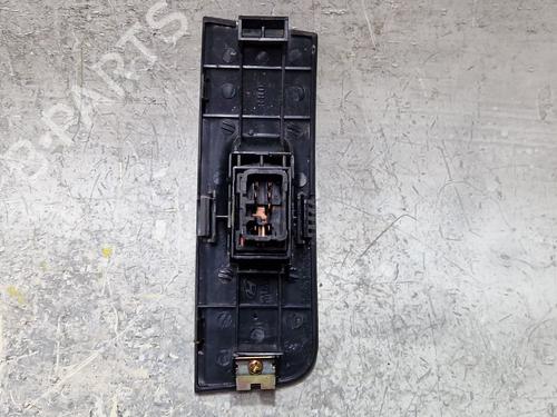 Right rear window switch HYUNDAI MATRIX (FC) 1.5 CRDi | BP29886093I28 