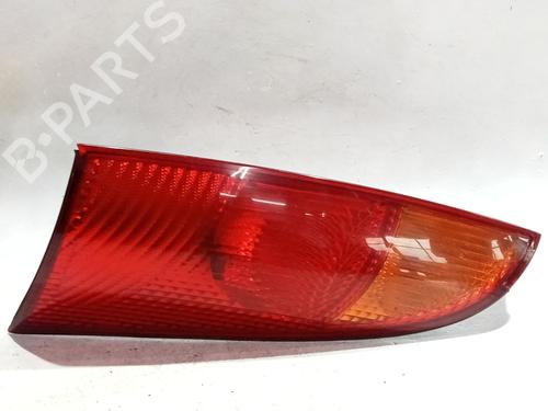 Feu arrière gauche FORD FOCUS I (DAW, DBW) 1.8 TDCi (100 hp) 31873256