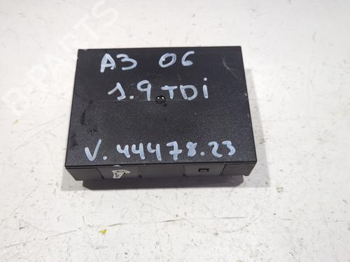 Used Electronic module AUDI A3 (8P1) 1.9 TDI (105 hp) 23902994