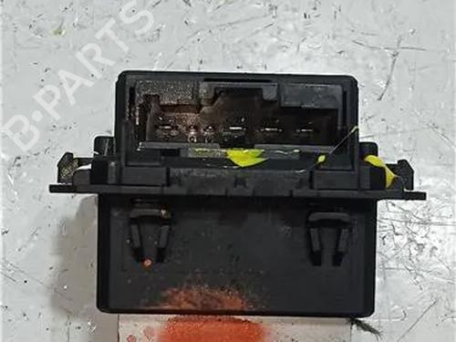 Used Heater resistor RENAULT MEGANE III Hatchback (BZ0/1_, B3_) 1.5 dCi (86 hp) 23915316