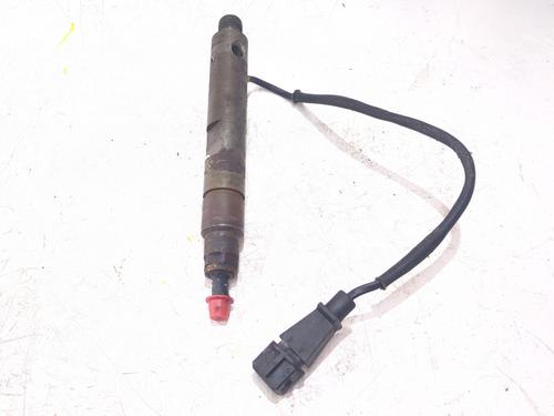 Used Injector RENAULT CLIO II (BB_, CB_) 1.9 dTi (B/CB0U) (80 hp) 27806461