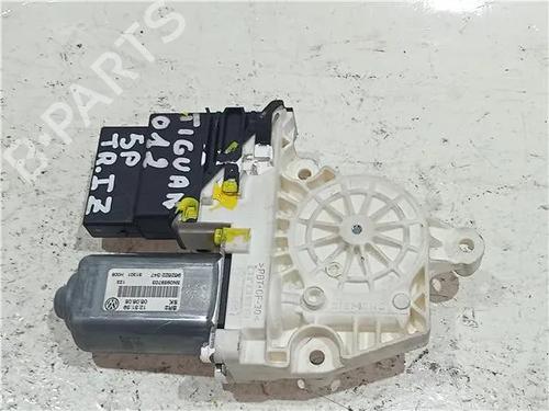 Rudehejsemotor bagstkærm venstre VW TIGUAN (5N_) 2.0 TDI 4motion (177 hp) 23922847