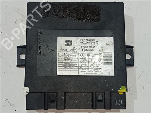 Used Electronic module SEAT CORDOBA (6K1, 6K2) 1.9 D (68 hp) 23919637