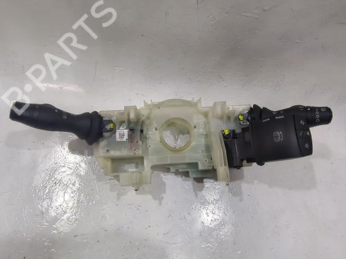 Used Switch Switch RENAULT MEGANE IV Saloon 1.5 dCi 110 (110 hp) 33605663 33605663
