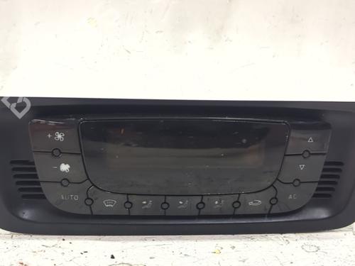 Used Climate control Climate control SEAT IBIZA IV (6J5, 6P1) 1.6 (105 hp) 40009266 40009266