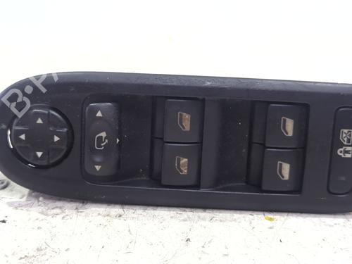 Used Left front window switch Left front window switch 39649236 39649236