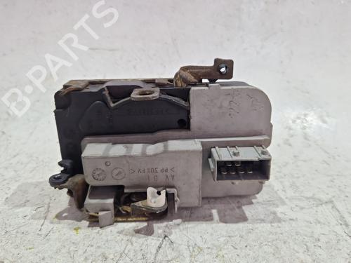 Used Front right lock PEUGEOT 306 (7B, N3, N5) [1993-2003]  32417031