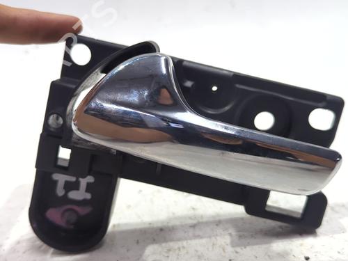 Used Rear left interior door handle Rear left interior door handle 39048702 39048702