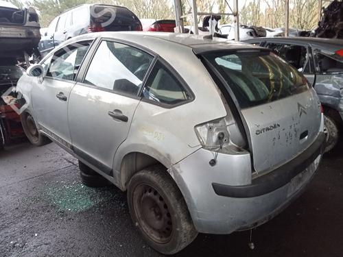 Fuse box CITROËN C4 I (LC_) 1.6 HDi | BP27338311E1 