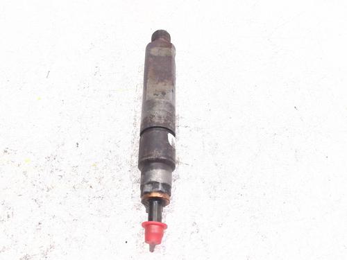 Used Injector RENAULT LAGUNA I (B56_, 556_) 1.9 dTi (B56J) (98 hp) 31370942