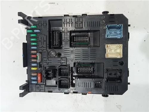 Used Fuse box PEUGEOT 308 I (4A_, 4C_) 1.6 HDi (109 hp) 23931096