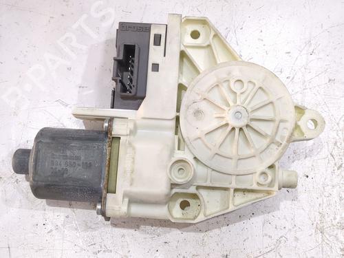 Used Right rear window motor PEUGEOT 407 Coupe (6C_) 2.2 16V (163 hp) 32844620