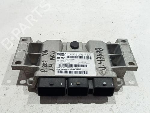 Used Engine control unit (ECU) PEUGEOT 207 (WA_, WC_) 1.4 16V (88 hp) 29562075