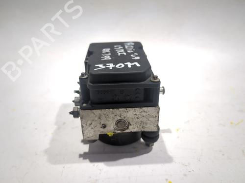 Used ABS pump RENAULT CLIO III Grandtour (KR0/1_) 1.5 dCi (KR0G) (68 hp) 23926238