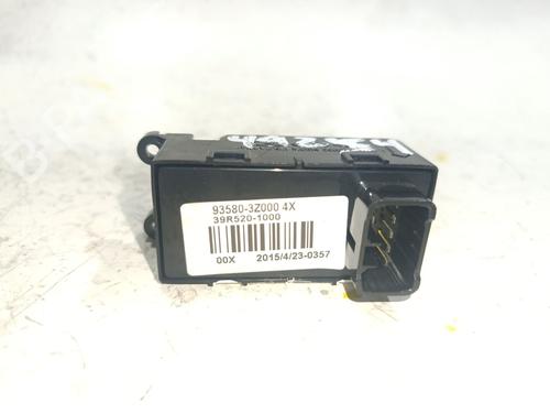 Left rear window switch HYUNDAI i40 I (VF) 1.7 CRDI | BP39228051I29 - Image 5