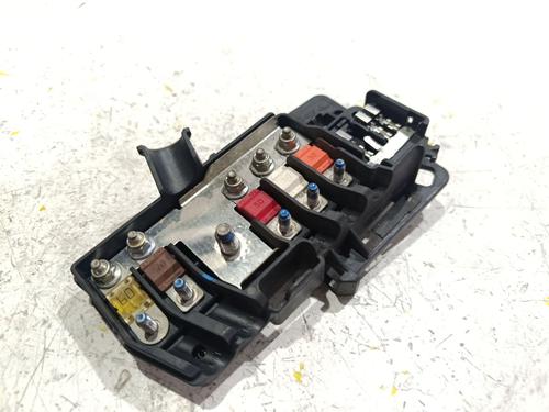 Fuse box CITROËN C5 III (RD_) 2.0 HDi 150 / BlueHDi 150 (RDRHEA, RDRHE8, RDAHRM,... | BP40080379E1 - Image 4
