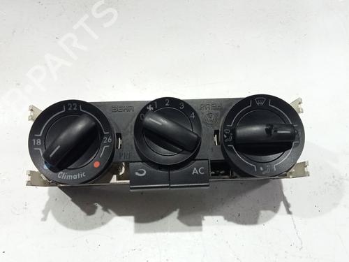 Used Climate control VW POLO IV (9N_, 9A_) 1.4 TDI (80 hp) 32009714