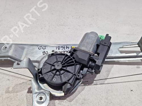 Right front window motor RENAULT GRAND SCÉNIC II (JM0/1_) 2.0 dCi (JM1K) | BP29387274E20 