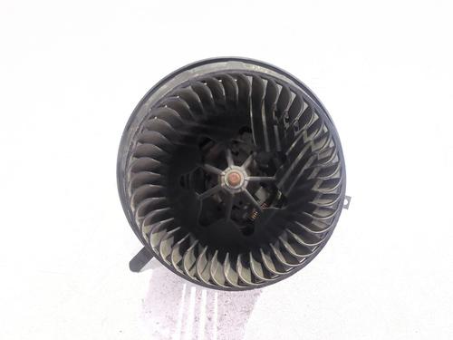 Used Heater blower motor BMW 1 Coupe (E82) 118 d (143 hp) 31802728
